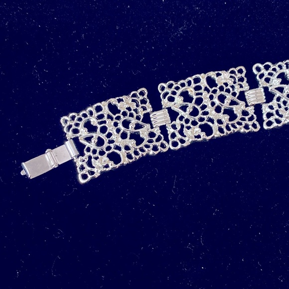 Vintage Silvertone Panel Bracelet and Earring Set - Picture 5 of 7